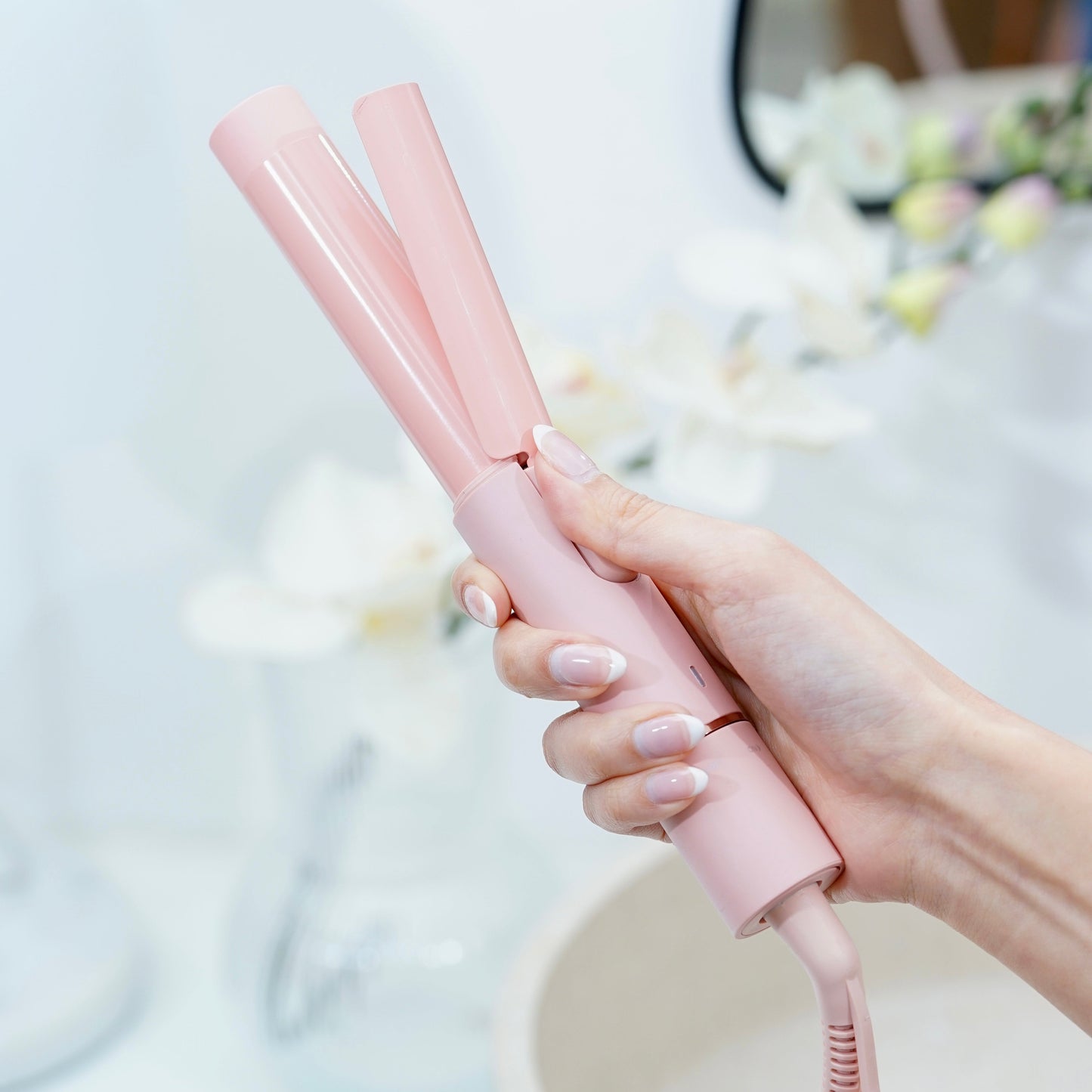 TRAVEL Q1 Mini Curler