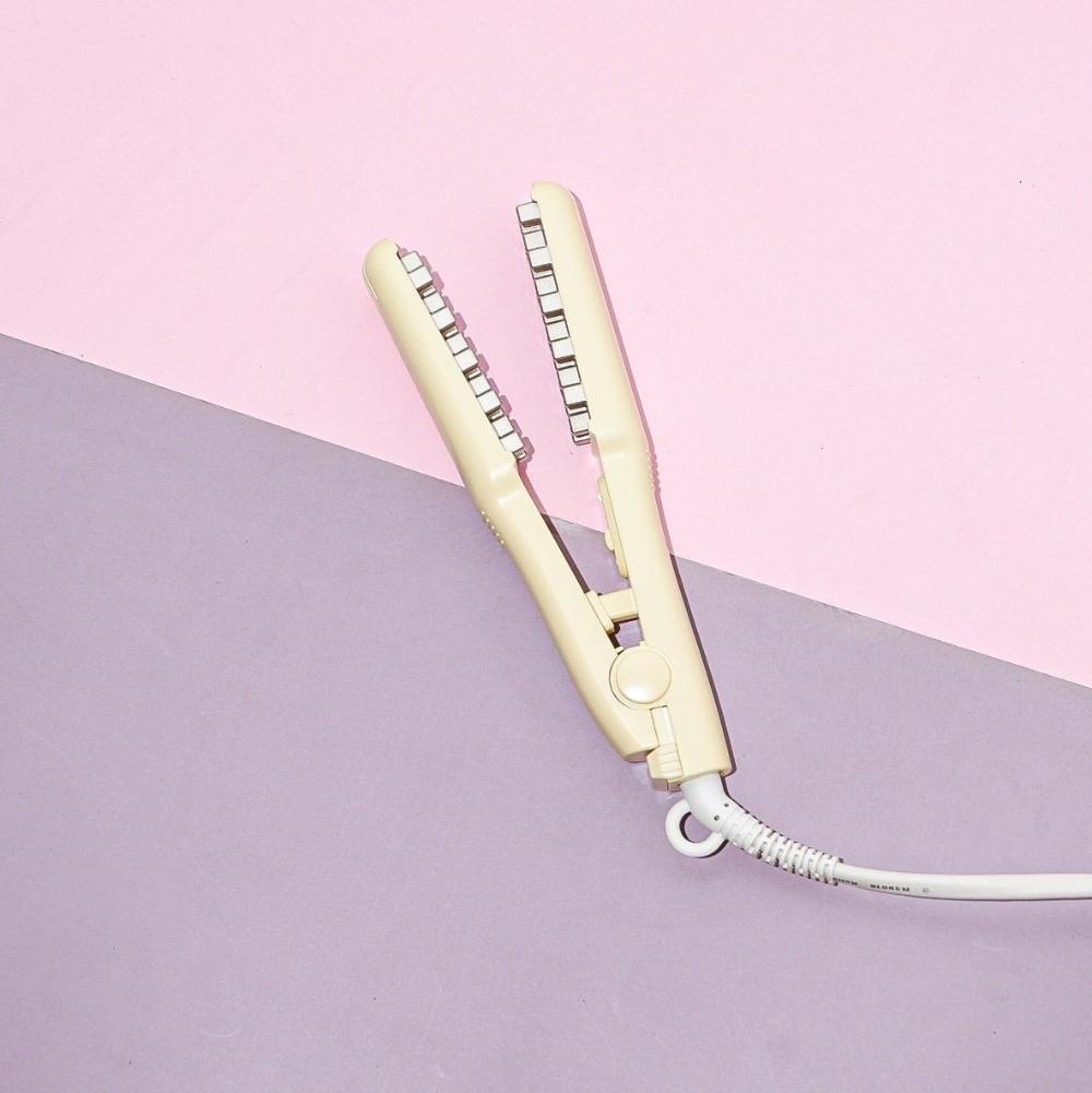 TRAVEL Cutie Volumizing Hair Iron